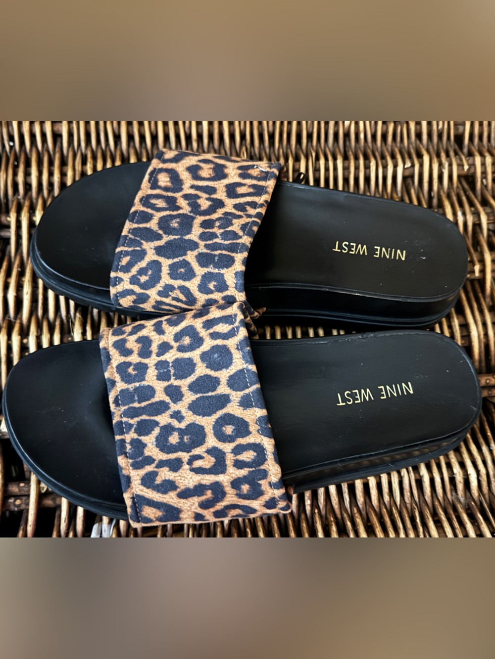 Nine West Finlee Leopard Print Platform Slide Sandals Womens Size 8M EUC